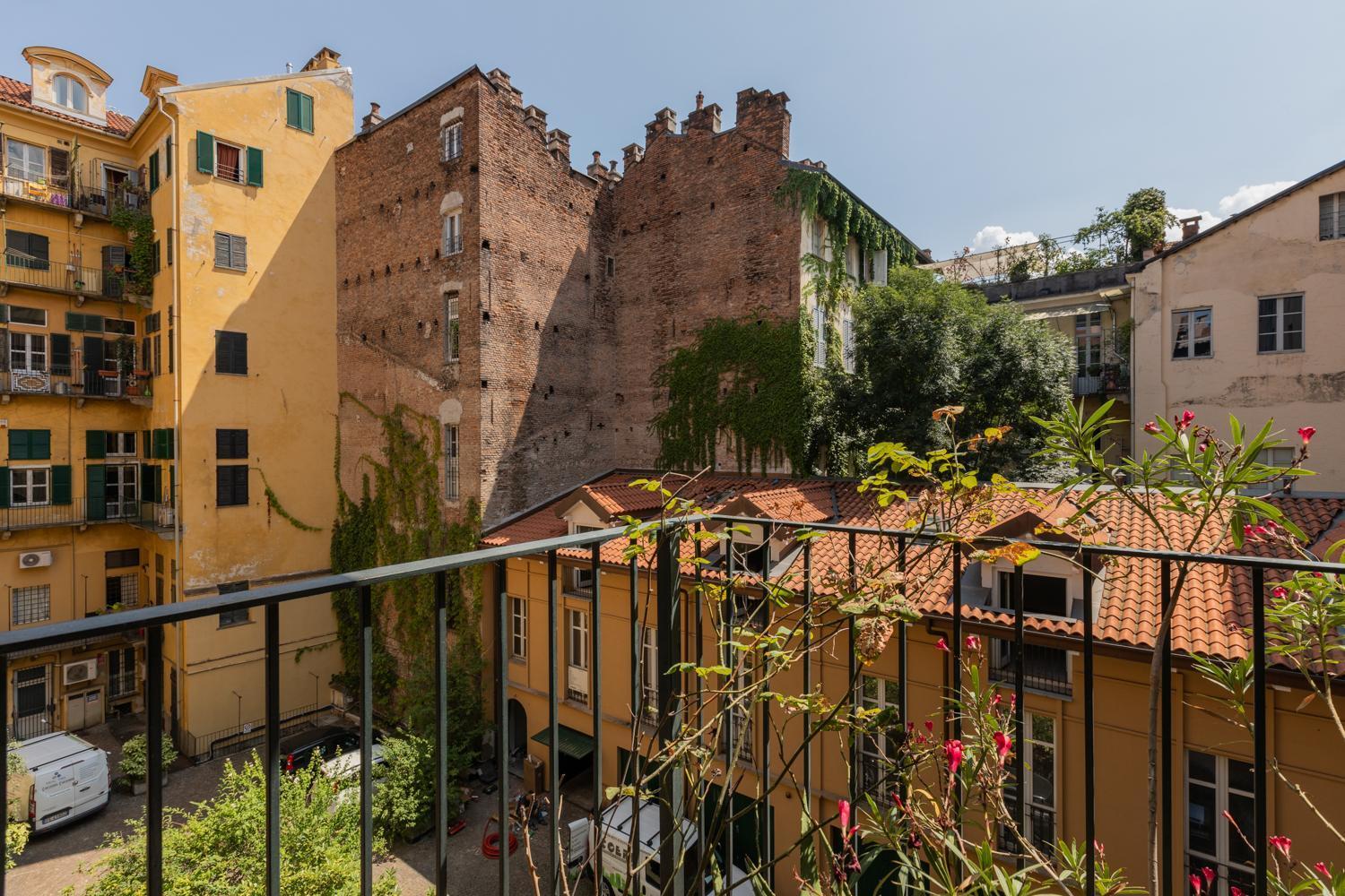 Апартаменти Studio S. Tommaso A Piazza Castello By Wonderful Italy Турин Екстер'єр фото